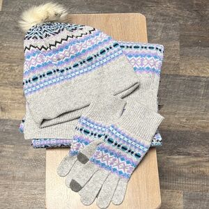 Talbots Gray and Purple Knit Gloves and Hat Set